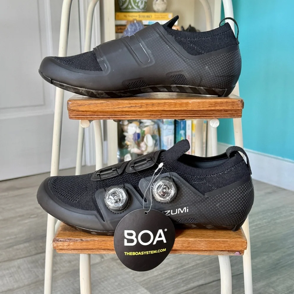 NEW without BOX Pearl Izumi Men's Black Cycling Shoes (size 7.5 US/40.5 EU)
